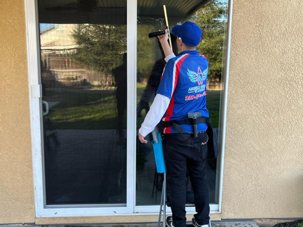 Cleaning Service in Modesto, Best Window Washers Near Me