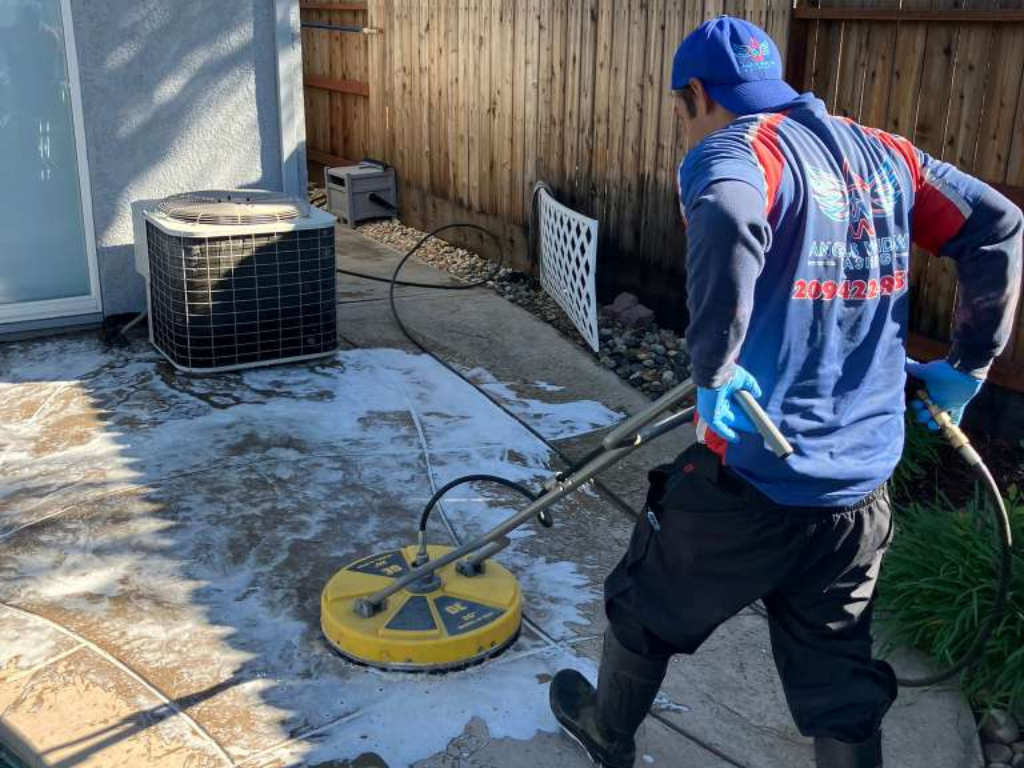Pressure Washing Service in CA